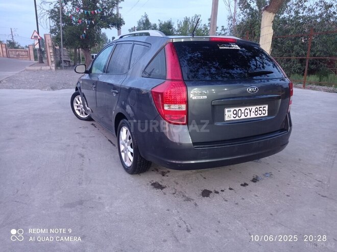 Kia  2011, 200,000 km - 1.4 l - Ucar