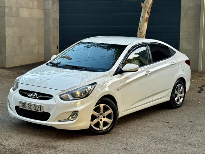 Hyundai Accent 2013, 215,000 km - 1.6 l - Bakı