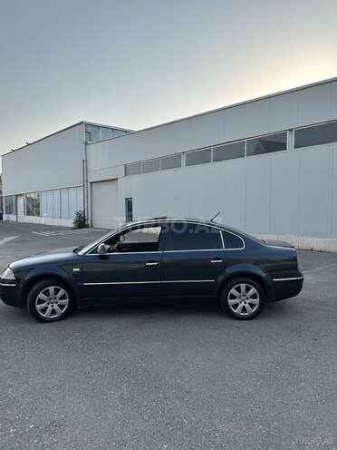 Volkswagen Passat 2003, 255,000 km - 1.8 l - Bakı
