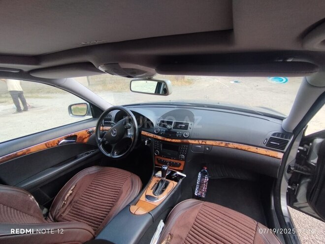 Mercedes E 220 2008, 297,000 km - 2.2 л - Bakı
