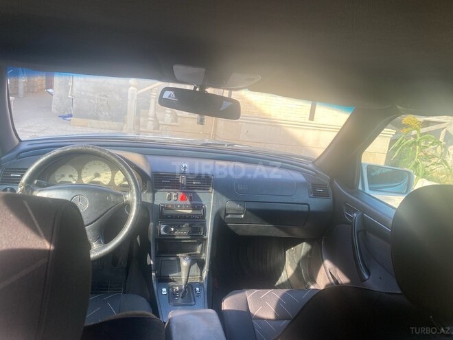 Mercedes C 220 2000, 375,952 km - 2.2 l - Bakı