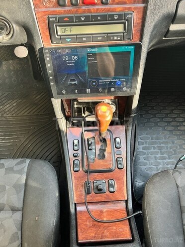 Mercedes C 200 2000, 243,000 km - 2.0 l - Bakı