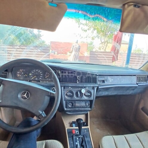 Mercedes 190 1990, 222,456 km - 2.0 l - Masallı