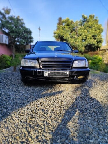 Mercedes C 180 1997, 368,000 km - 1.8 л - Bakı