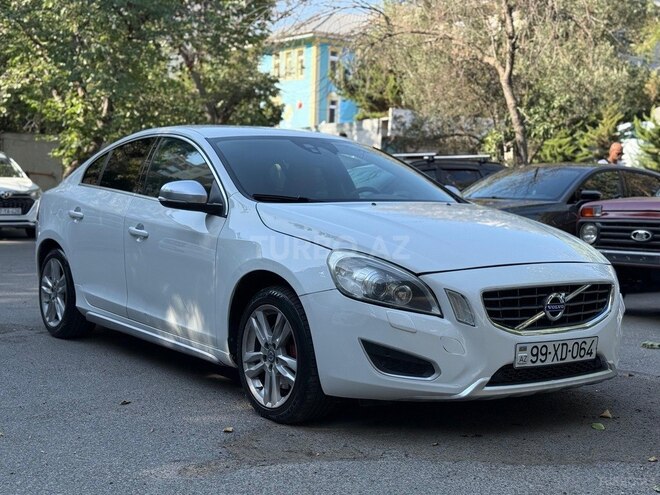 Volvo S60 2012, 247,000 km - 2.5 l - Bakı