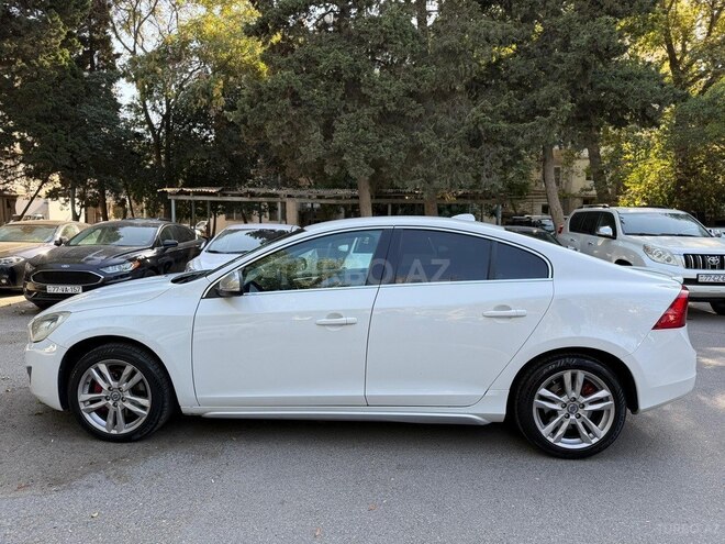 Volvo S60 2012, 247,000 km - 2.5 l - Bakı