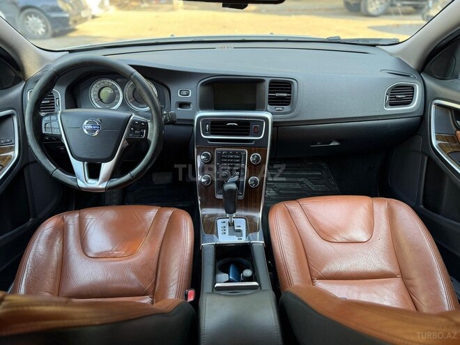 Volvo S60 2012, 247,000 km - 2.5 l - Bakı
