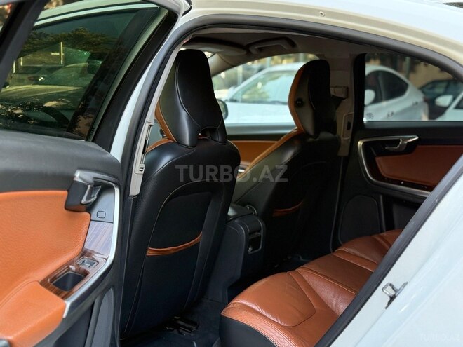 Volvo S60 2012, 247,000 km - 2.5 l - Bakı