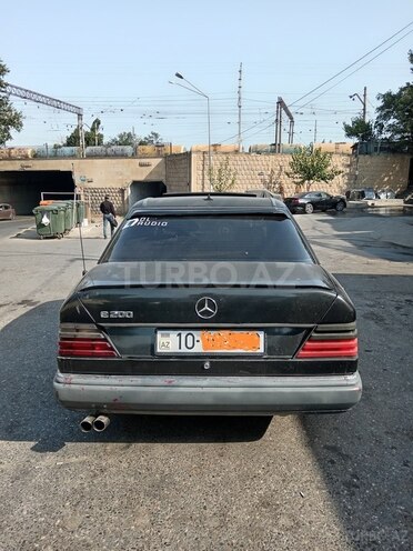 Mercedes E 200 1991, 257,539 km - 2.0 l - Bakı