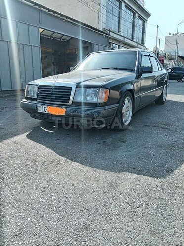 Mercedes E 200 1991, 257,539 km - 2.0 l - Bakı