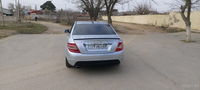 Mercedes C 220 2008, 300,000 km - 2.2 l - Bakı
