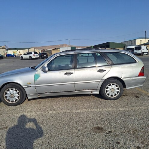 Mercedes C 220 1998, 508,224 km - 2.2 l - Babək