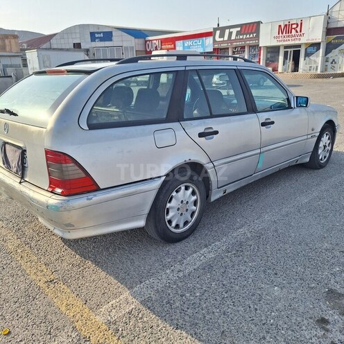 Mercedes C 220 1998, 508,224 km - 2.2 l - Babək