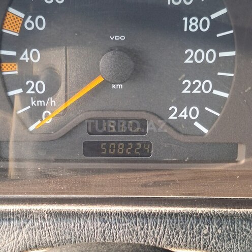 Mercedes C 220 1998, 508,224 km - 2.2 l - Babək