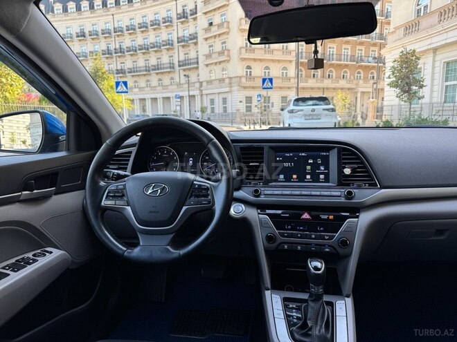 Hyundai Elantra 2016, 205,996 km - 2.0 л - Bakı