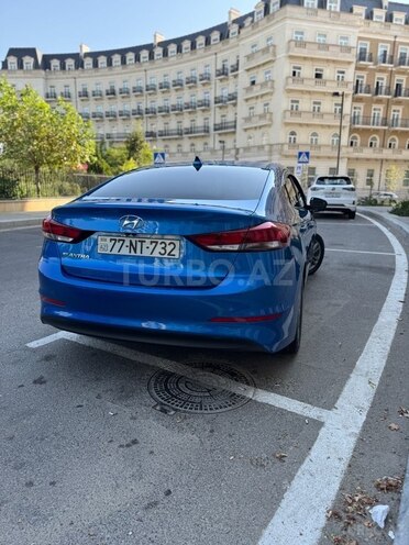 Hyundai Elantra 2016, 205,996 km - 2.0 л - Bakı