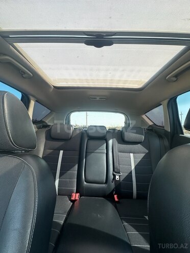 Ford Kuga 2012, 145,000 km - 2.5 l - Bakı