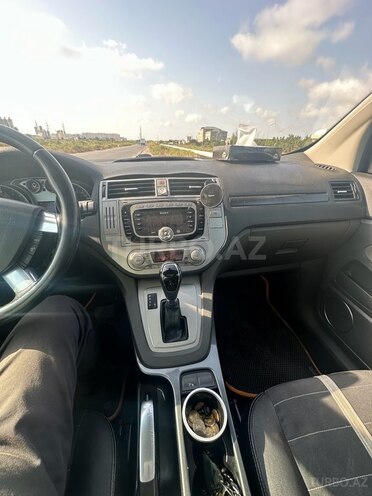 Ford Kuga 2012, 145,000 km - 2.5 l - Bakı