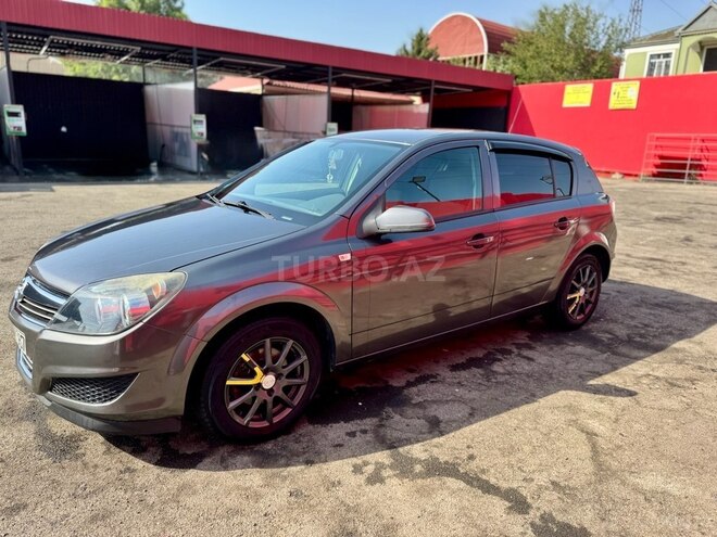 Opel Astra 2009, 184,751 km - 1.4 л - Bakı