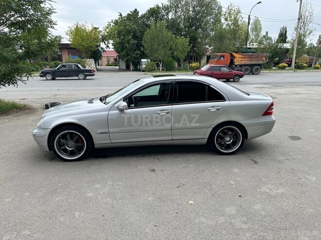 Mercedes C 200 2001, 350,000 km - 2.0 l - Bakı