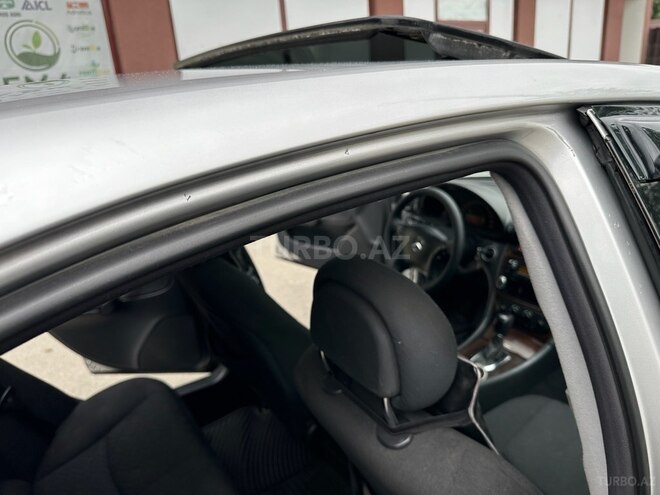 Mercedes C 200 2001, 350,000 km - 2.0 l - Bakı