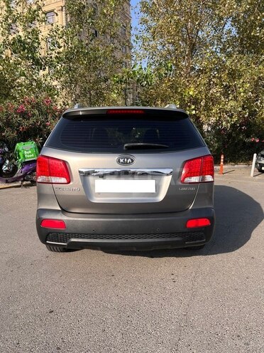 Kia Sorento 2009, 272,000 km - 2.0 l - Bakı