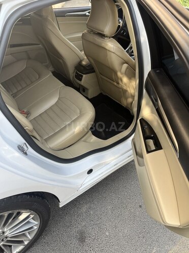 Ford Fusion (North America) 2015, 250,000 km - 1.5 л - Bakı