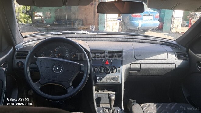Mercedes C 180 1997, 284,000 km - 1.8 л - Bərdə