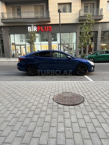 Hyundai Elantra 2020, 153,210 km - 2.0 l - Bakı