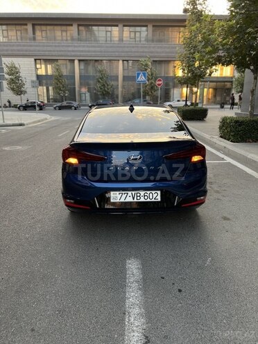 Hyundai Elantra 2020, 153,210 km - 2.0 l - Bakı