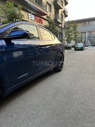 Hyundai Elantra 2020, 153,210 km - 2.0 l - Bakı