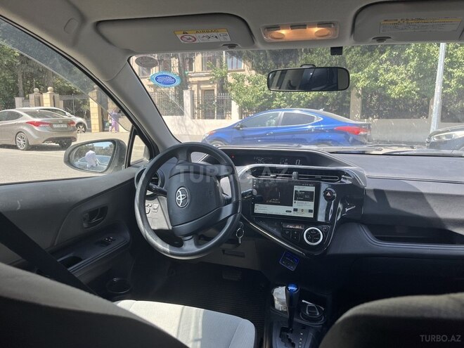 Toyota Aqua 2017, 150,000 km - 1.5 l - Bakı