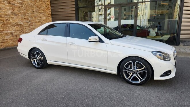 Mercedes E 250 2015, 178,200 km - 2.1 l - Bakı