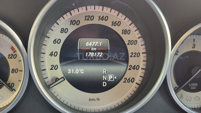 Mercedes E 250 2015, 178,200 km - 2.1 l - Bakı