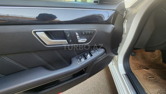 Mercedes E 250 2015, 178,200 km - 2.1 l - Bakı
