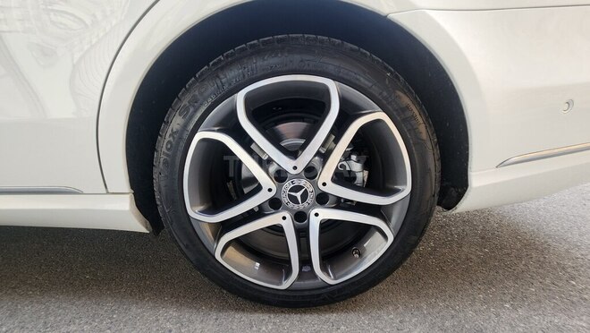 Mercedes E 250 2015, 178,200 km - 2.1 l - Bakı