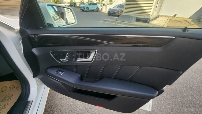 Mercedes E 250 2015, 178,200 km - 2.1 l - Bakı