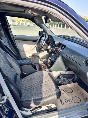 Mercedes C 180 1999, 350,000 km - 1.8 l - Bakı