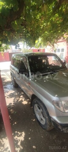 Mitsubishi Pajero io 1998, 283,586 km - 1.8 l - Neftçala