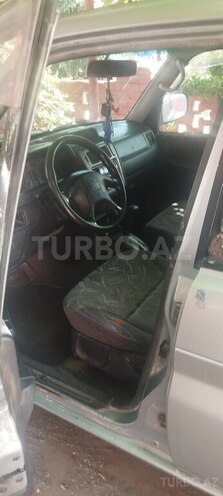 Mitsubishi Pajero io 1998, 283,586 km - 1.8 l - Neftçala