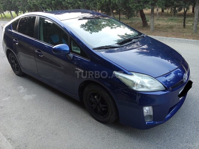Toyota Prius 2011, 299,000 km - 1.8 l - Bakı