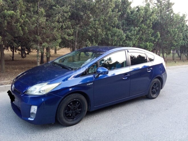 Toyota Prius 2011, 299,000 km - 1.8 l - Bakı