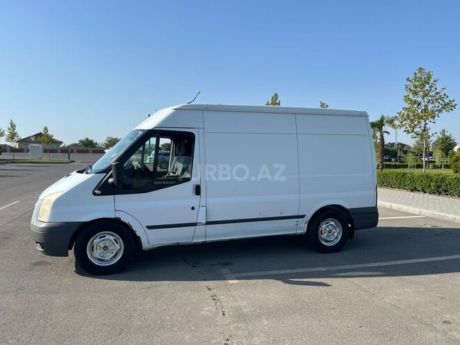 Ford Transit 2011, 605,442 km - 2.2 л - Salyan