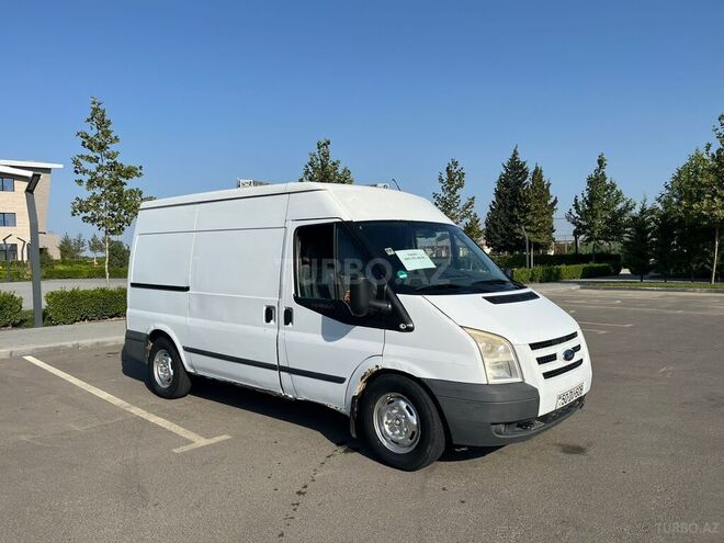 Ford Transit 2011, 605,442 km - 2.2 л - Salyan