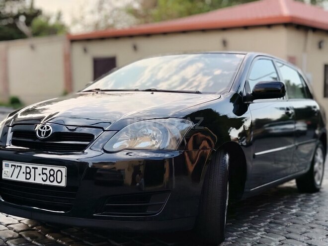 Toyota Corolla 2006, 330,000 km - 1.4 l - Bakı