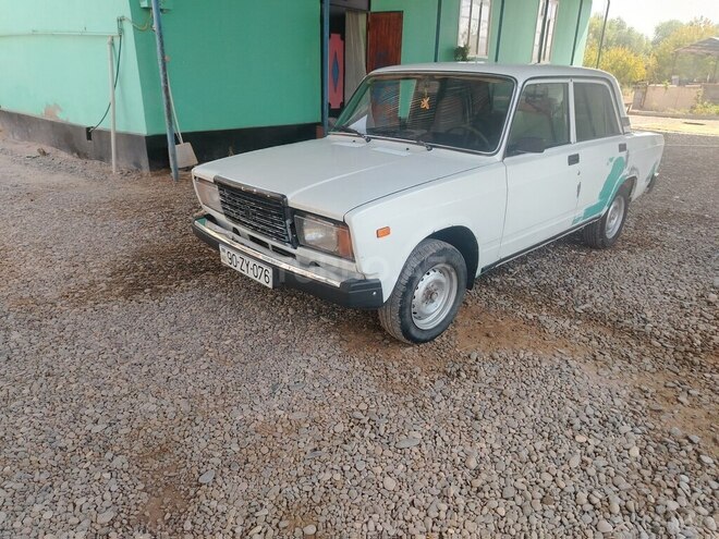 LADA (VAZ) 2107 2008, 75,132 km - 1.5 л - Saatlı
