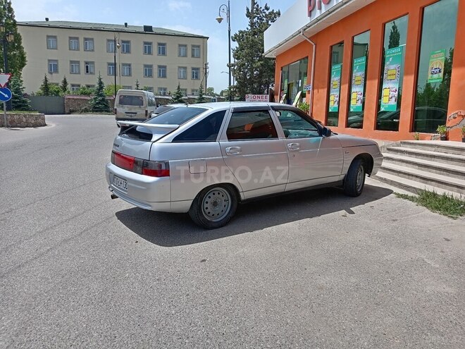 LADA (VAZ) 2112 2002, 300,000 km - 1.5 l - Qusar