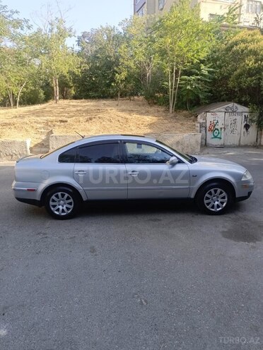 Volkswagen Passat 2001, 302,000 km - 1.8 l - Bakı