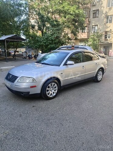 Volkswagen Passat 2001, 302,000 km - 1.8 l - Bakı