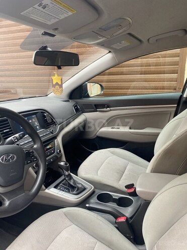 Hyundai Elantra 2016, 181,856 km - 2.0 l - Bakı